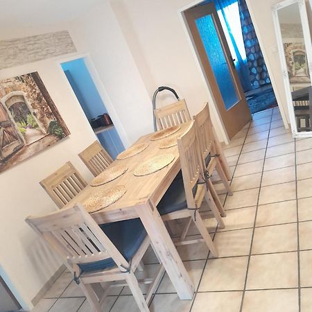 Ferienwohnung In Erftstadt Esterno foto